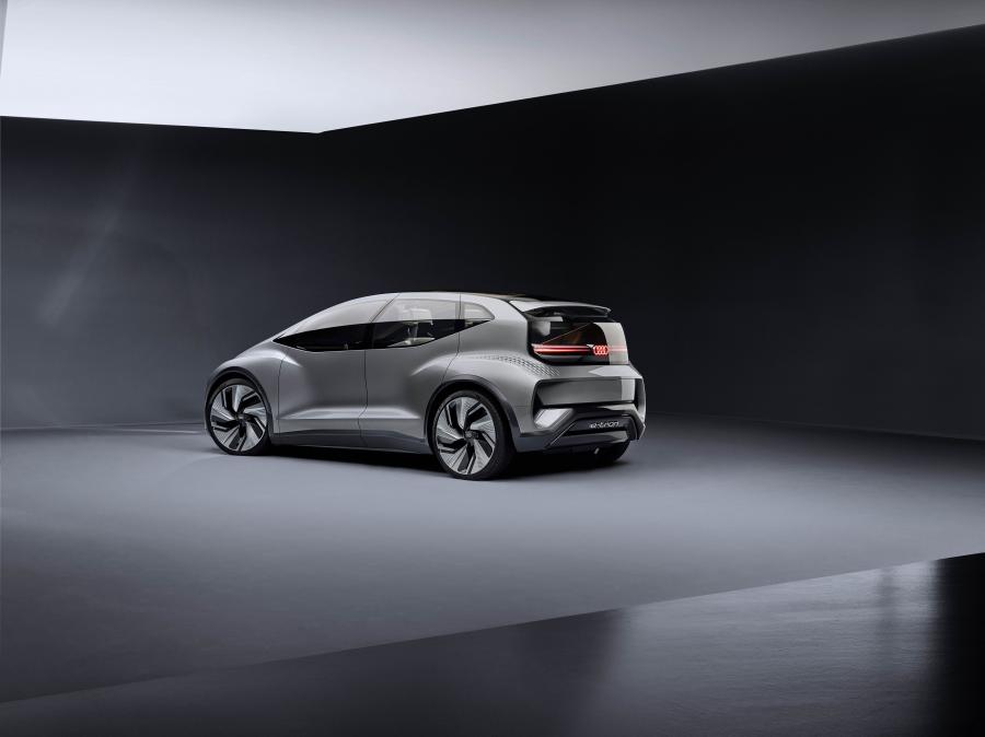  Audi AI:ME 2019 года  (фото 4 из 104)